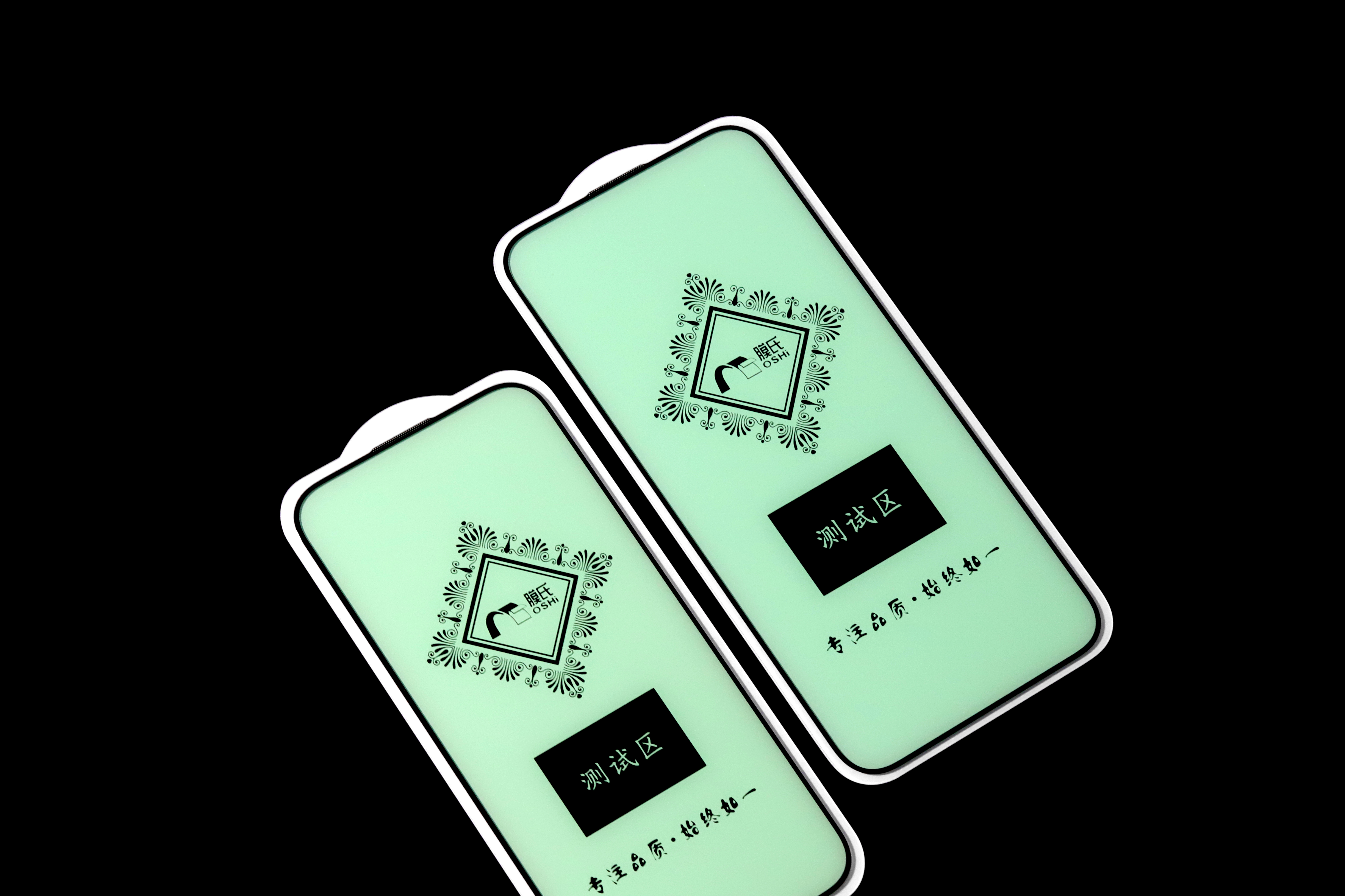 iPhone15Prolght-cpst-2