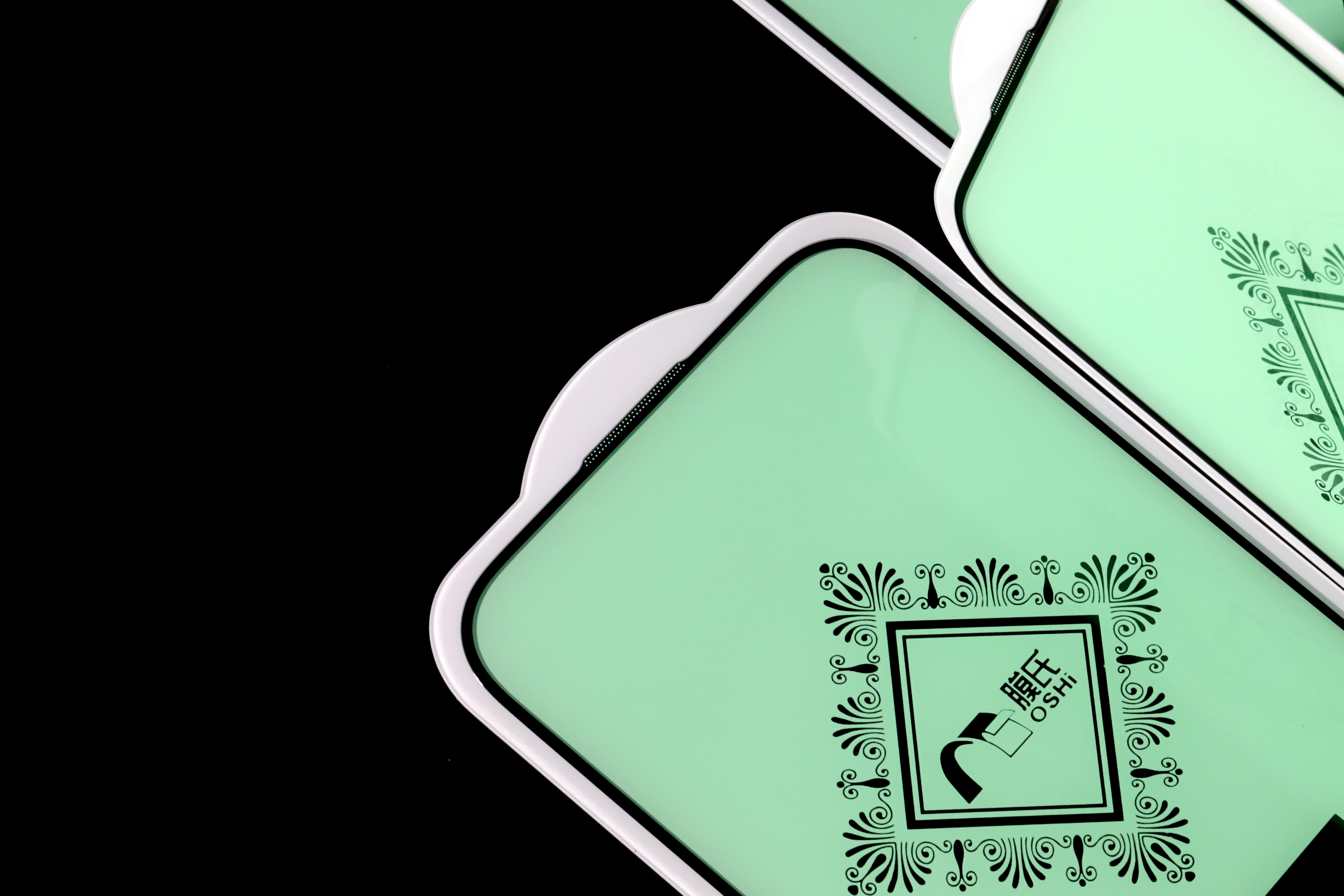 iPhone15Prolght-cpst-7