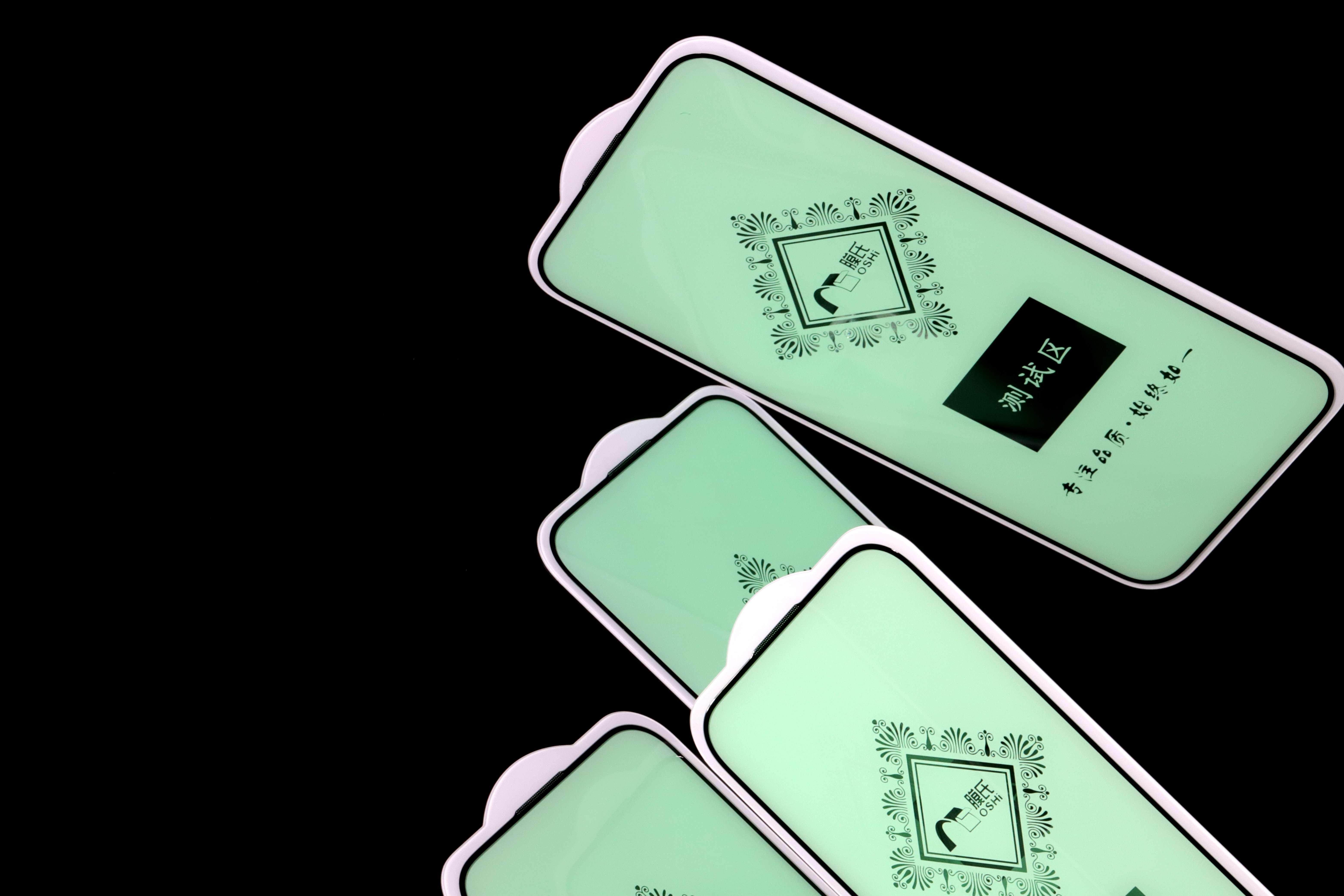 iPhone15Prolght-cpst-9